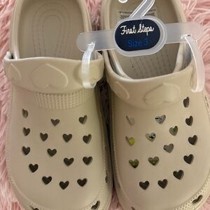 First Steps Kids Beige Heart Clogs - Size 3